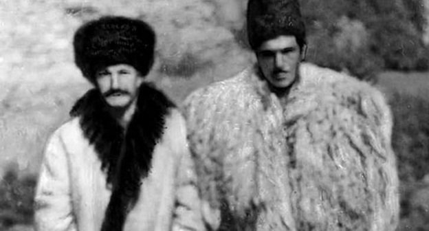 Дидойцы в национальной одежде. Фото с сайта www.etnolog.ru