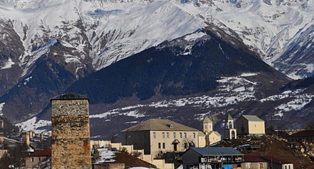Поселок Местия, Сванетия (Грузия). Фото: www.flickr.com/photos/leonio, автор Леван Ниорадзе