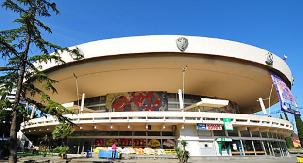 Здание Сочинского цирка. Фото: http://sochinews.net