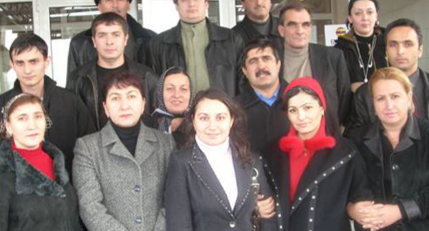 Участники регионального общественного движения "Чеченский комитет национального спасения". Фото: www.mashr.org