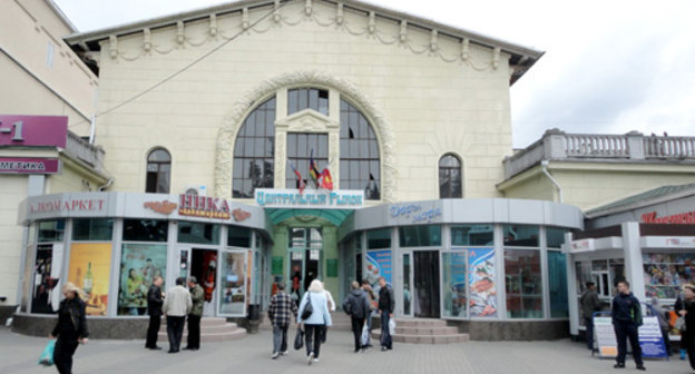 Сочи, здание Центрального рынка на улице Московская. 22 апреля 2011 г. Фото "Кавказского узла"