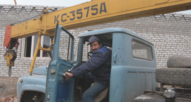 В Аргуне продолжаются масштабные строительные работы по реконструкции центральной части города. Фото: chechnyafree.ru