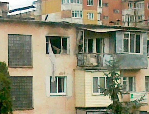 Дом 4 по улице Кулиева в Нальчике, где проводилась спецоперация. Фото снято очевидцем на телефон.
