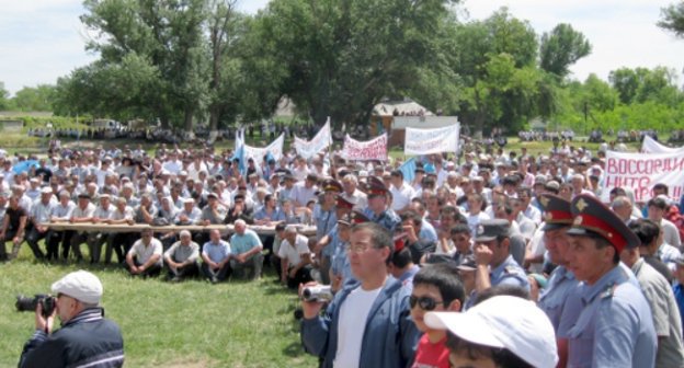 Съезд ногайского народа в селе Терекле-Мектеб Ногайского района Дагестана, 29 мая 2011 г. Фото "Кавказского узла"