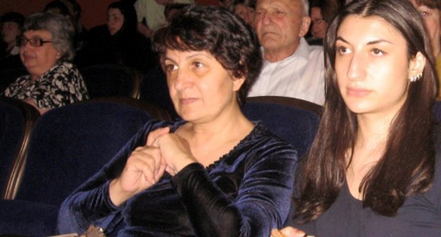 V Международный русско-грузинский поэтический фестиваль «Сны о Грузии». Тбилисский государственный академический русский драматический театр имени А. С. Грибоедова.  Вечер русскоязычных литераторов Грузии «На берегах Куры…»  Тбилиси, 13 июня 2011г. Фото "Кавказского узла"