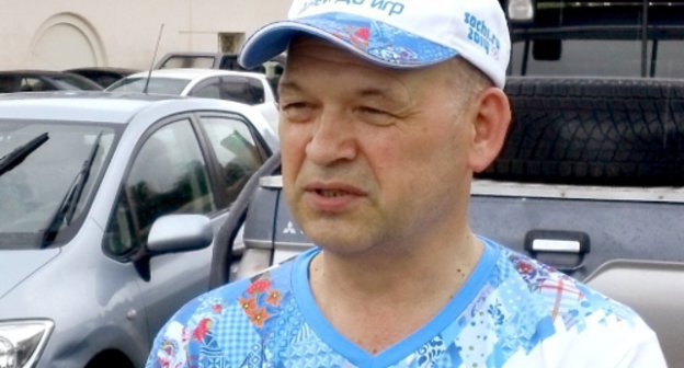 Александр Голдобин, один из организаторов автопробега  "Сочи - Турин - Сочи". 20 июня 2011 г. Фото "Кавказского узла"