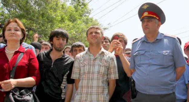 Митинг против произвола правоохранительных органов в Дагестане. Махачкала, 1 июня 2011 г. Фото "Кавказского узла"