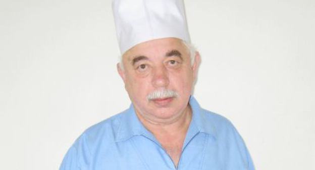 Заведующий реанимационным отделением Кизлярской городской больницы Рашид Алиев. 9 июля 2011 г. Фото "Кавказского узла"