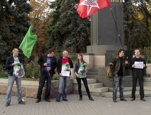 Акция в поддержку ливийского народа в Ростове-на-Дону. 9 октября 2011 года. Фото предоставлено организаторами мероприятия.