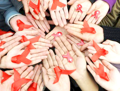 Символическая акция во Всемирный день борьбы со СПИДом. Фото: http://gtrkdagestan.ru