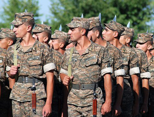 Солдаты Армии обороны Нагорного Карабаха. Фото: http://www.waronline.org/forum