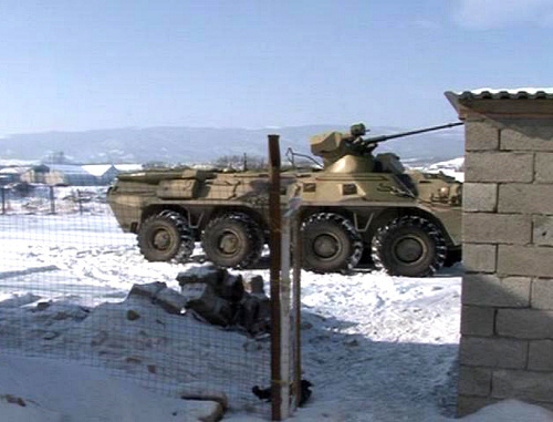 Контртеррористическая операция в селе Гурбуки Карабудахкентского района Дагестана. 10 февраля 2012 г. Фото пресс-службы НАК