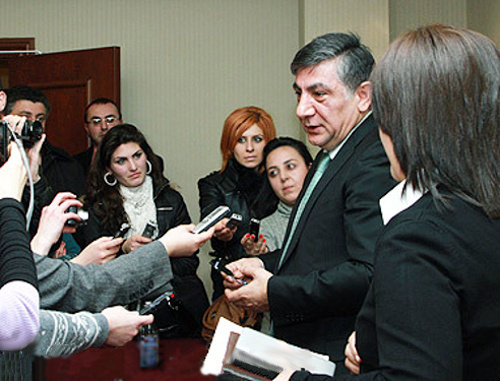 Основатель  "СИЛ концерна" Хачатур Сукиасян на встрече с журналистами. Фото:  Panorama.am