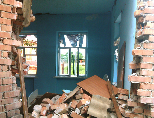Ингушетия, Назрань. Дом Лейлы Холухоевой, разрушенный взрывом 2 сентября 2011 г. Фото предоставлено очевидцами