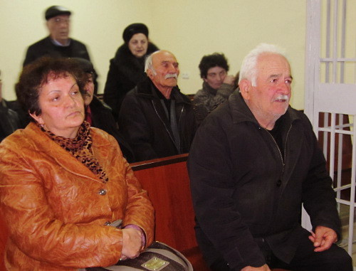 Обманутые вкладчики карабахского филиала ВТБ на суде в Степанакерте, Нагорный Карабах, 12 марта 2012 г. Фото Алвард Григорян для "Кавказского узла"