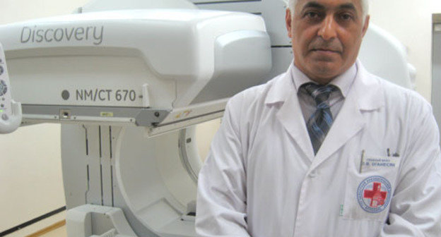 Главный врач Астраханского областного онкологического диспансера Юрий Оганесян. Астрахань, 18 апреля 2012 г. Фото Вячеслава Ященко для "Кавказского узла" 