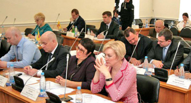 Заседание городской думы Волгограда. Фото http://www.volgsovet.ru