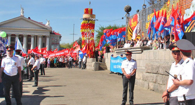 Полиция во время первомайских шествий в Волгограде. 1 мая 2012 г. Фото Татьяны Филимоновой для "Кавказского узла"