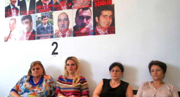 Участники голодовки, Баку, 16 мая 2012. Фото Azadliq Radiosu (RFE/RL)