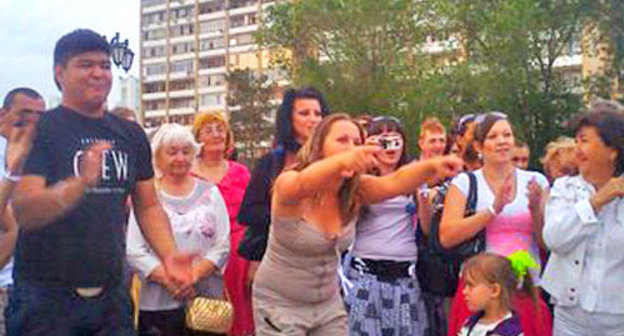 Встреча "ОкупайВолгай" в Астрахани. 22 мая 2012 г. Фото Василия Вороха, http://vvoroh.livejournal.com
