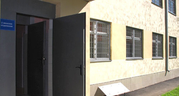 Отремонтированный лечебный корпус, второе женское отделение в республиканской психиатрической больнице. Северная Осетия, Владикавказ, июнь 2012 г. Фото Дмитрия Тамерланова для "Кавказского узла"
