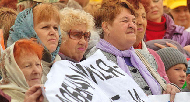 Митинг против разработки никеля. Волгоградская область, Урюпинск, 27 мая 2012 г. Фото Николая Гришина, http://kpok.livejournal.com 