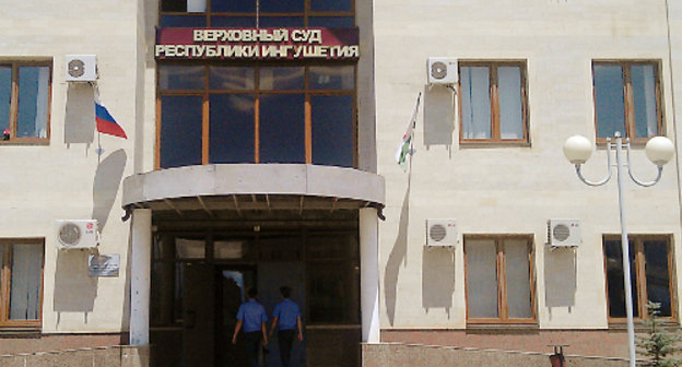Здание Верховного суда Ингушетии. Магас, 20 июня 2012 г. Фото Вахи Белхароева для "Кавказского узла"