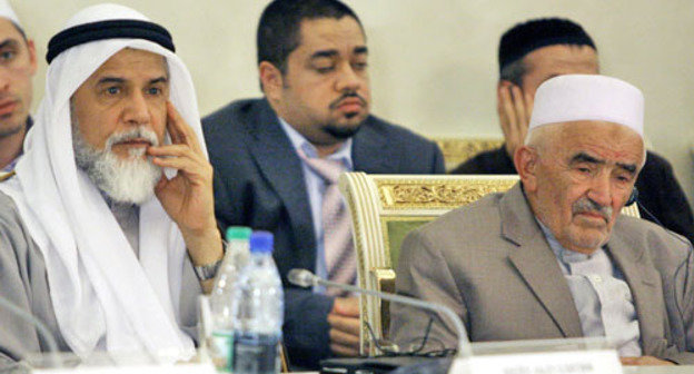 Участники Международной богословской конференции «Исламская доктрина против радикализма». Грозный, 27 мая 2012 г. Фото http://grozny-inform.ru