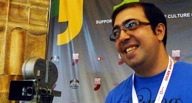 Российский режиссер Эдуард Амбарцумян на кинофестивале "Золотой абрикос". Ереван, 11 июля 2012 г. Фото Армине Мартиросян для "Кавказского узла"