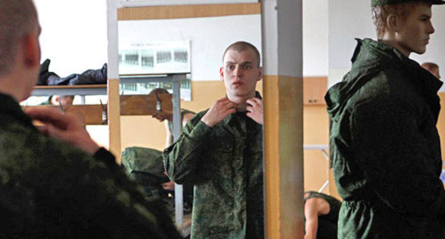 Призывники. Фото Владимира Аносова, ЮГА.ру