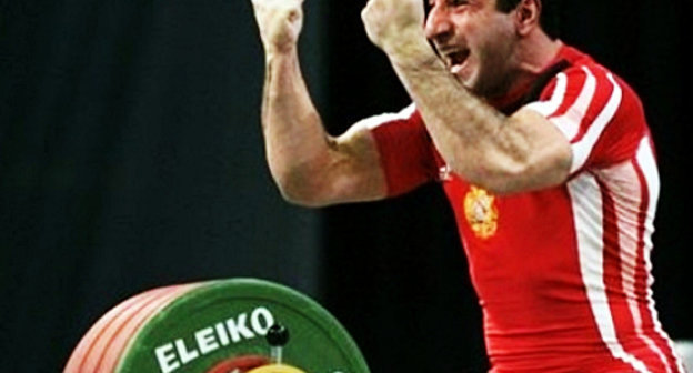 Армянский тяжелоатлет Ара Хачатрян, участник 30-х Олимпийских игр в Лондоне. Фото: NEWS.am Sport