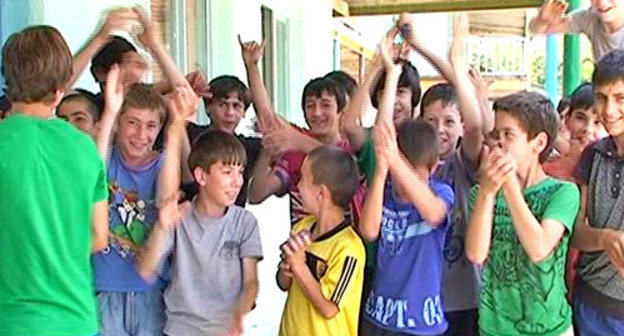 В детском лагере «Огонек» в Дагестане. Фото http://www.riadagestan.ru