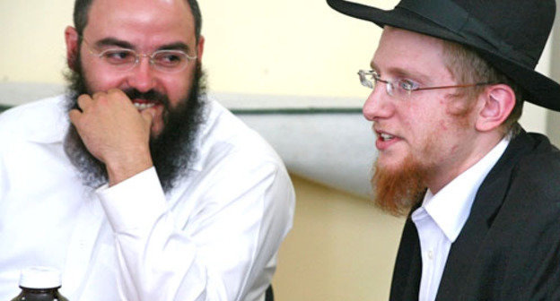 Участники Еврейской этнографической экспедиции Йосеф Херсонский (слева) и Иехезкель Лазар. Август 2012 г. Фото Александра Ларцела, yosele.livejournal.com. 