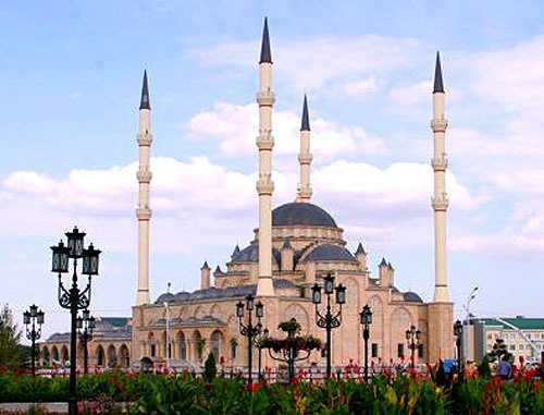 Мечеть Сердце Чечни в Грозном. Фото http://www.yuga.ru