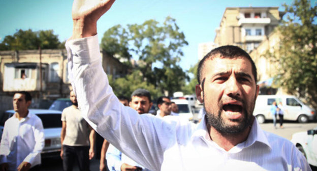 Участники акции против снятого в США фильма "Невинность мусульман". Баку, 17 сентября 2012 г. Фото Азиза Каримова для "Кавказского узла"