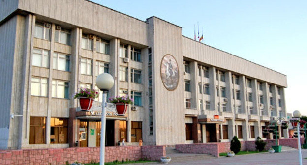 Здание администрации Новочеркасска. Фото http://novocherkassk.net