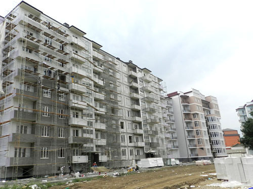 Строительство многоэтажного дома в Махачкале. Фото http://www.riadagestan.ru