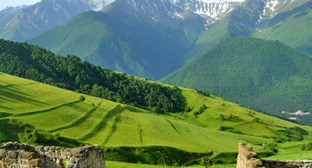 Горы Ингушетии. Фото http://commons.wikimedia.org Горы Ингушетии. Фото http://commons.wikimedia.org