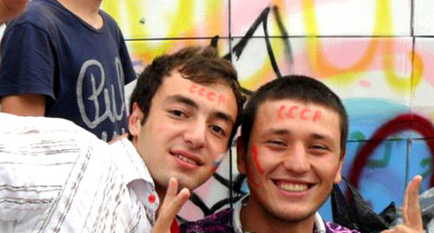 День молодежи России в Нальчике. Июнь 2011 г. Фото http://kbr-time.ru