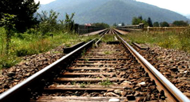Железная дорога в Грузии. Фото http://www.newsgeorgia.ru