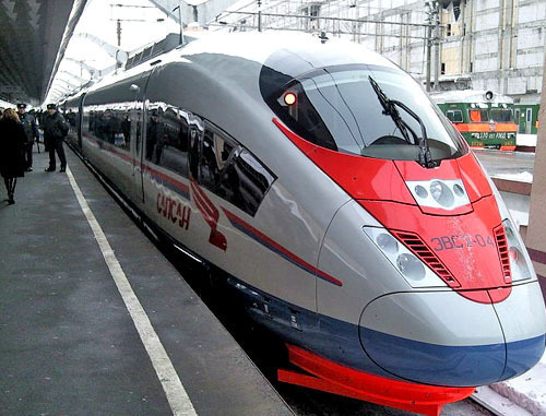 Скоростной поезд "Сапсан". Фото Ingvar-fed, http://commons.wikimedia.org