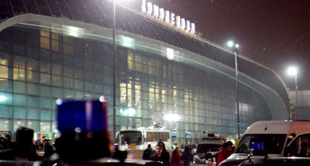 Теракт в Домодедово. Москва, 24 января 2011 г. Фото: Yuri Timofeyev (RFE/RL)
