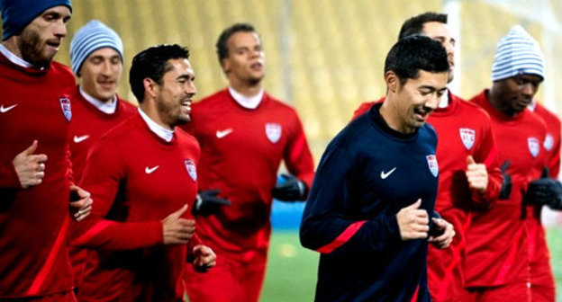 Футболисты сборной США на тренировке в Краснодаре. 13 ноября 2012 г. Фото: Федор Обмайкин / Югополис