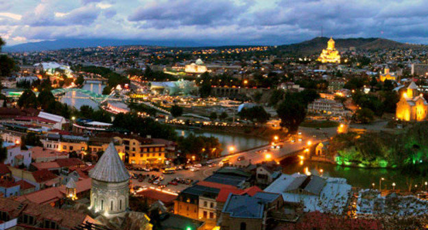 Площадь Свободы в Тбилиси. Фото: Vladimer Shioshvili, http://commons.wikimedia.org