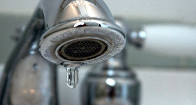 Водопроводный кран. Фото: Sharon Drummond, http://www.flickr.com/photos/dolmansaxlil