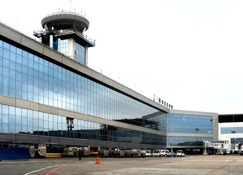 Аэропорт "Домодедово". Фото http://ru.wikipedia.org/