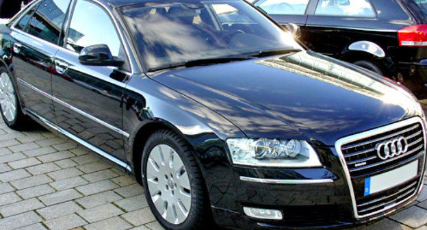 Audi A8. Фото http://ru.wikipedia.org