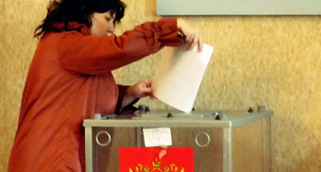 Голосование на досрочных выборах мэра в Новочеркасске 2 декабря 2012 г. Фото Олеси Диановой для "Кавказского узла" 