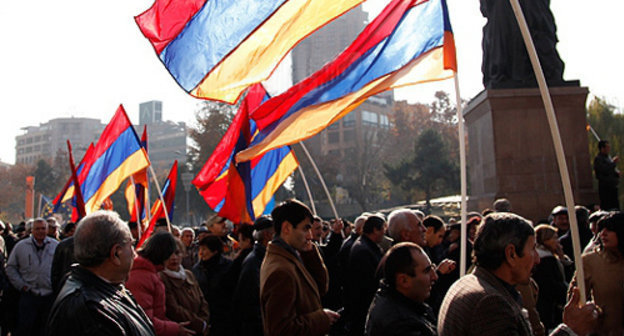 Митинг АНК в Ереване 10 декабря 2012 г. Фото: ©PanARMENIAN Photo/Varo Rafayelyan