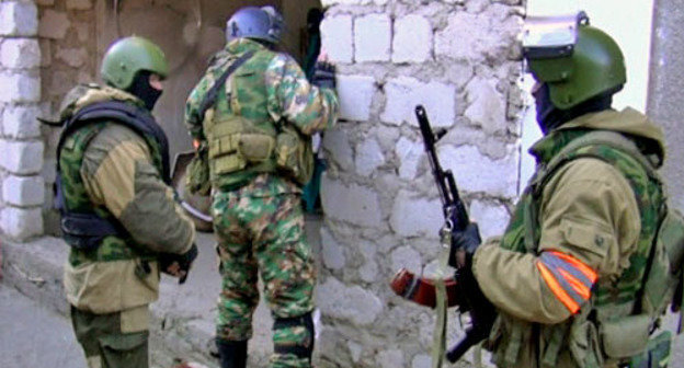 Спецоперация. Кабардино-Балкария, декабрь 2012 г. Фото: министерство внутренних дел по Кабардино-Балкарской Республике, http://07.mvd.ru